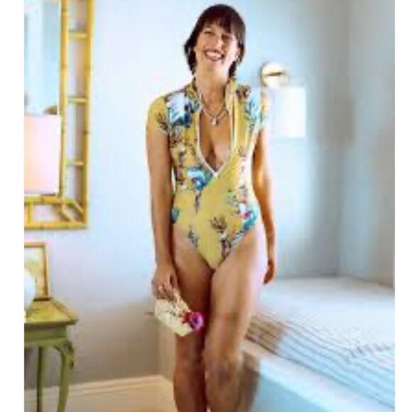 NWT! OLIVE Surf The Bri One Piece Meduse Swimsuit - XS - Picture 5 of 14